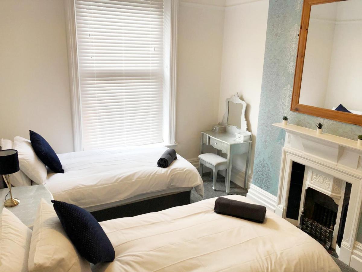 Summer Breeze. 3-Bed Apartment Close To The Beach Bournemouth Exteriér fotografie